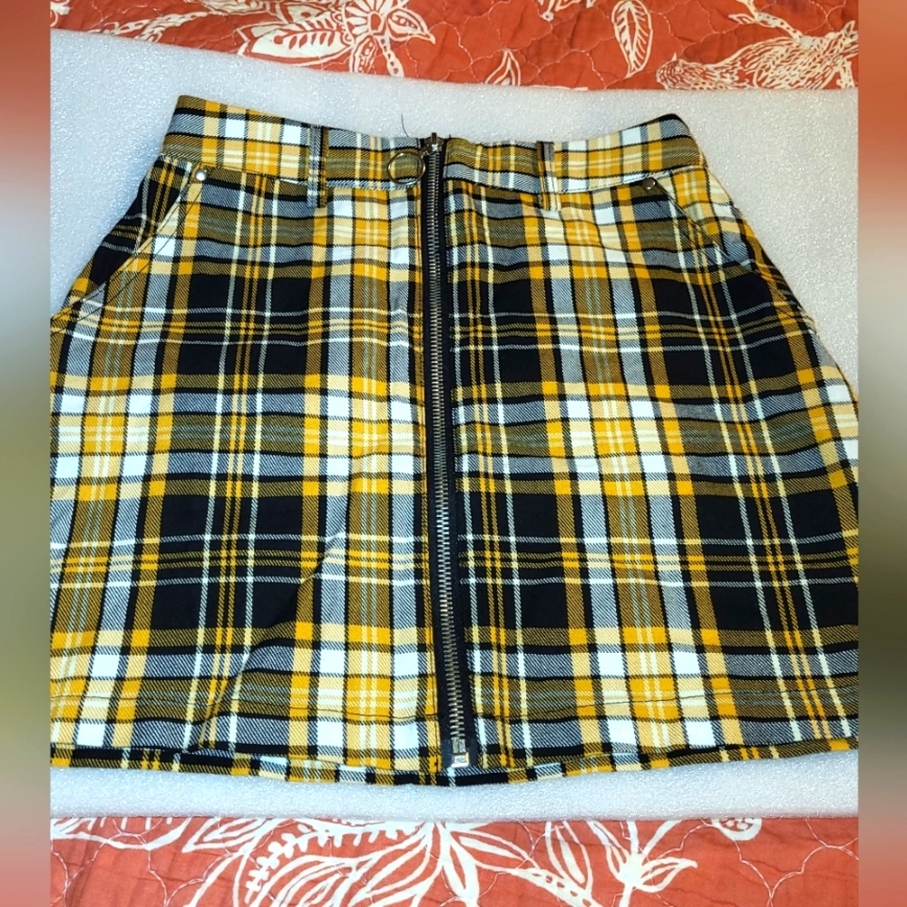 Forever 21 Mini Skirt